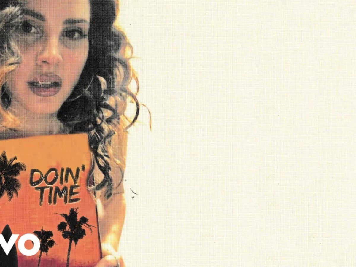 Перевод песни doin time lana. Lana del Rey Doin' time album. Don't time Lana del Rey.